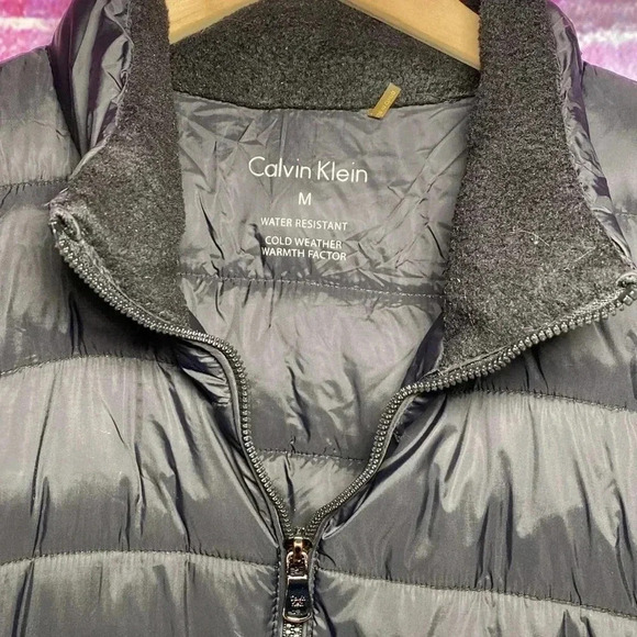 Calvin Klein Puffer Vest Men's Black Medium Jacket Lightweight - Picture 4 of 6